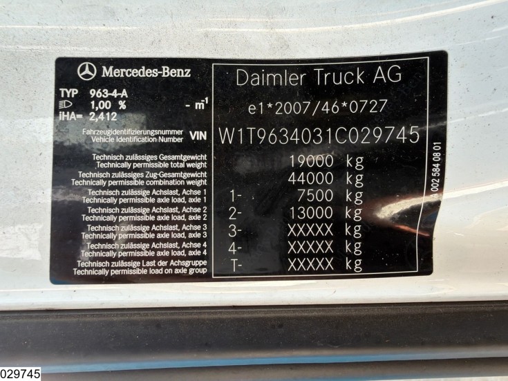 Mercedes Actros 1845
