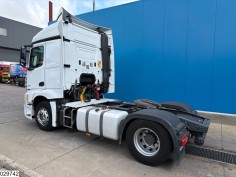 Mercedes Actros 1845