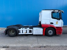 Mercedes Actros 1843