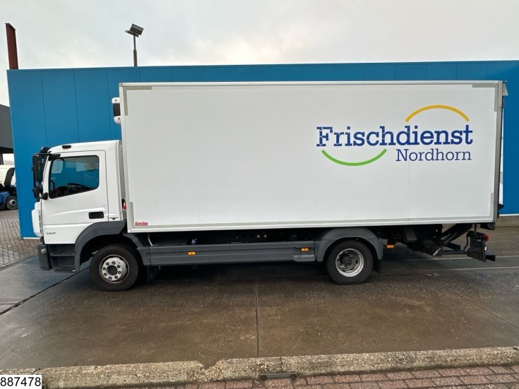 Mercedes Atego 1221