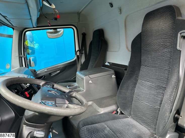 Mercedes Atego 1221