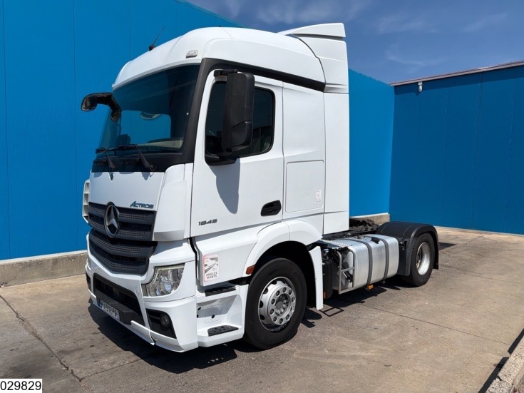 Mercedes Actros 1845
