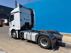 Mercedes Actros 1845
