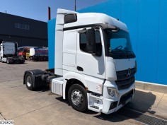 Mercedes Actros 1845