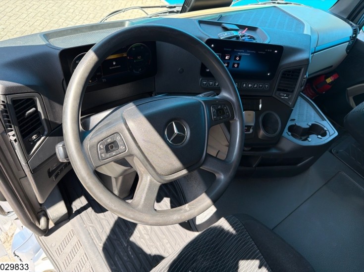 Mercedes Actros 1845
