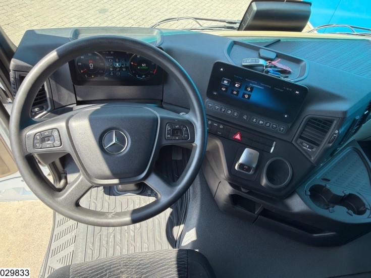 Mercedes Actros 1845