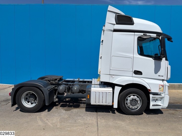 Mercedes Actros 1845