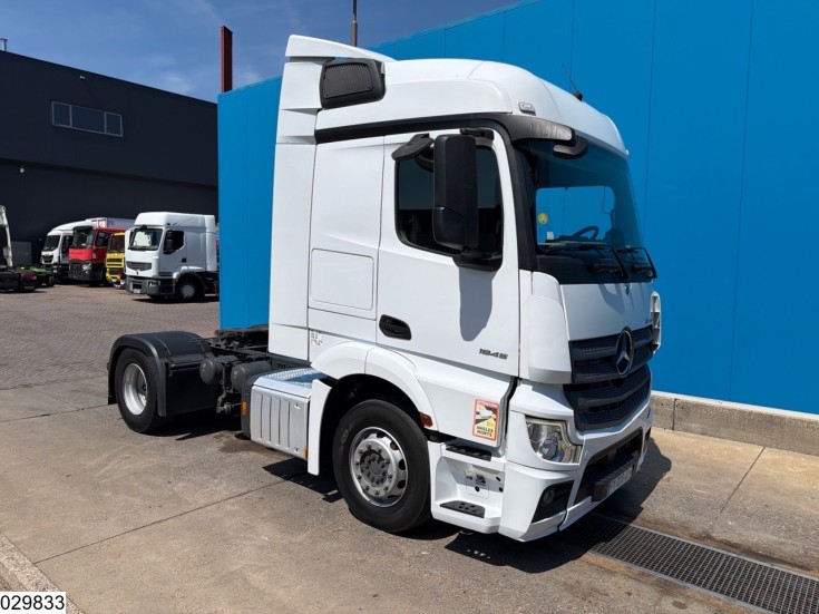 Mercedes Actros 1845