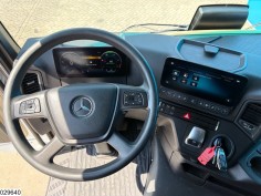 Mercedes Actros 1845