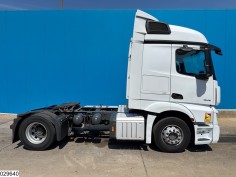 Mercedes Actros 1845