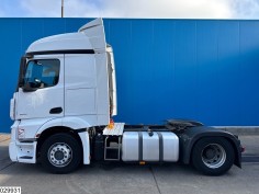 Mercedes Actros 1845