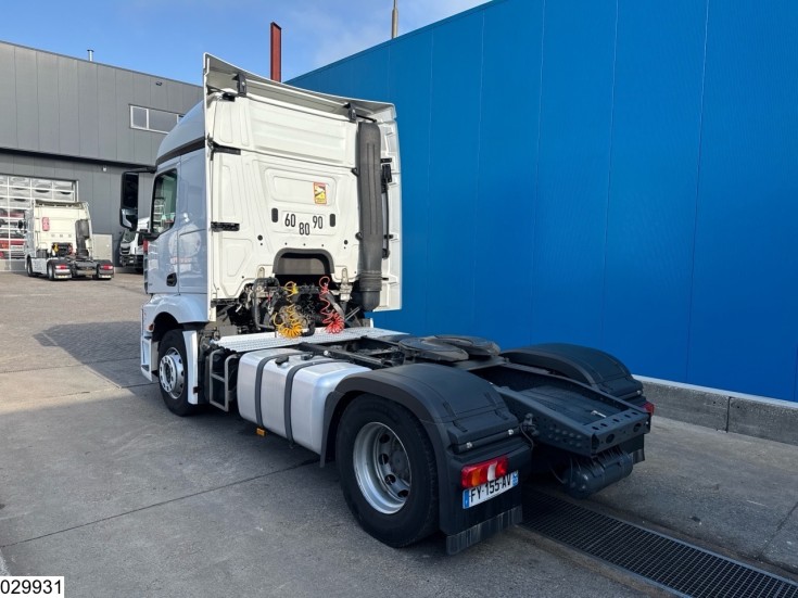 Mercedes Actros 1845