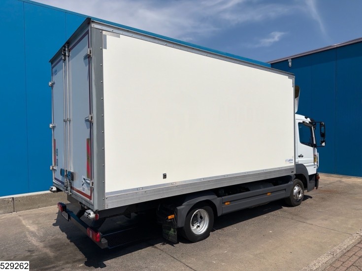 Mercedes Atego 818