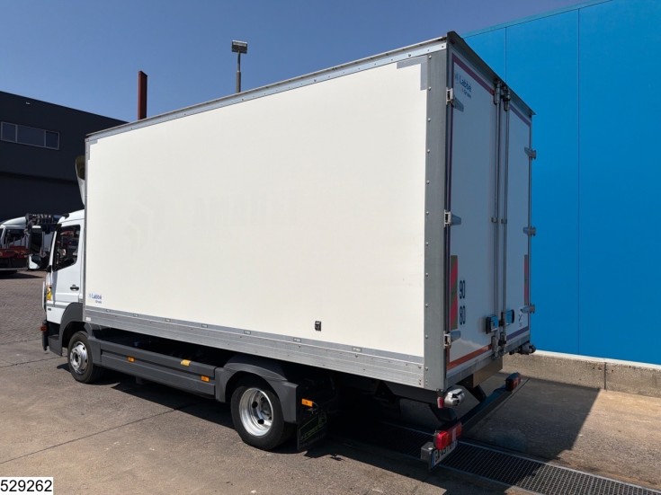 Mercedes Atego 818