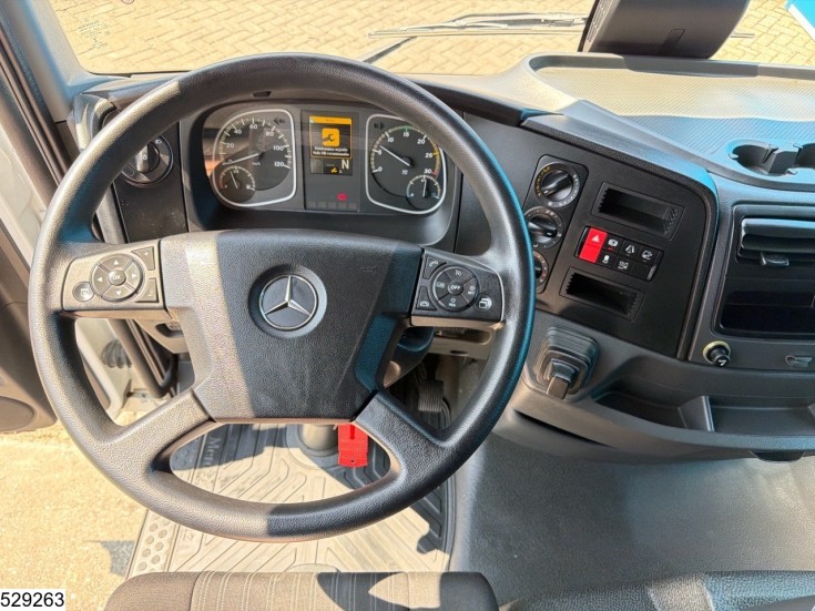 Mercedes Atego 818
