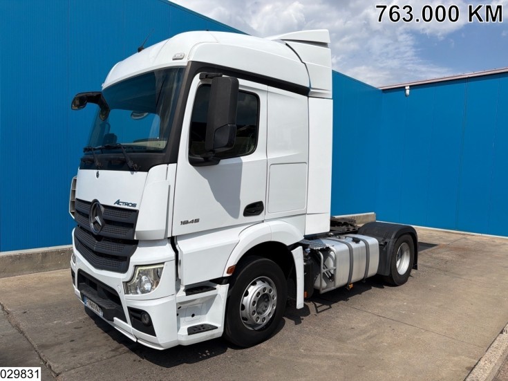 Mercedes Actros 1845