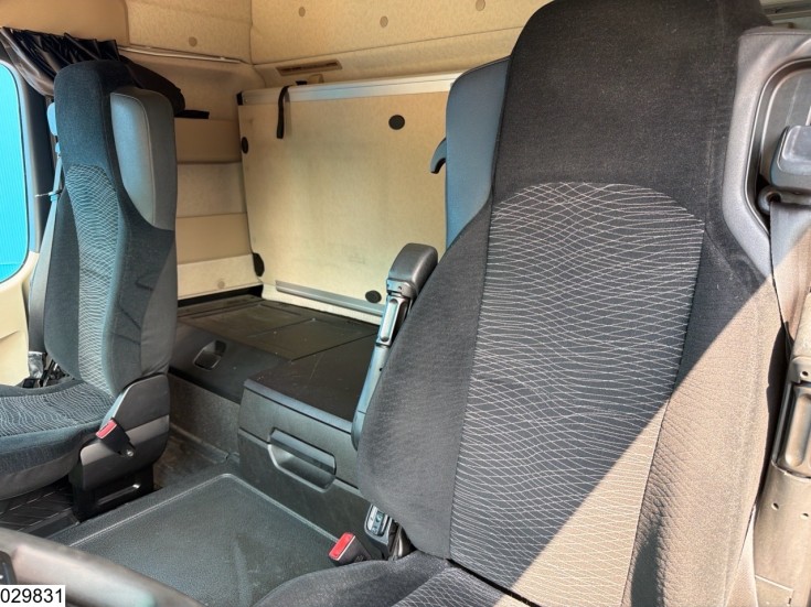 Mercedes Actros 1845
