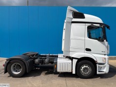 Mercedes Actros 1845