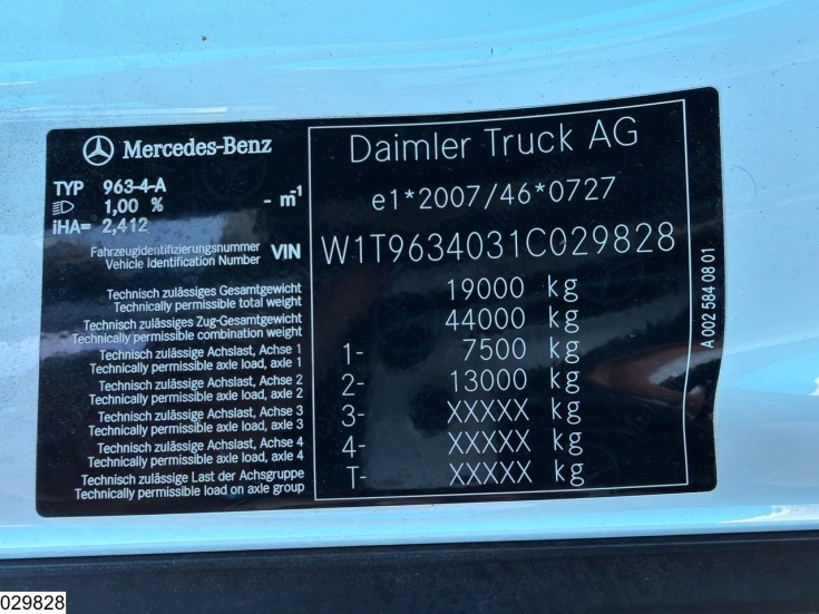 Mercedes Actros 1845