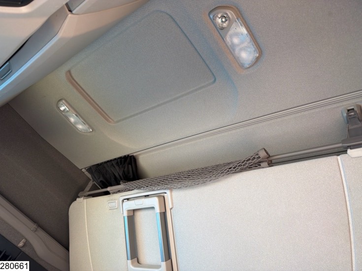 Scania S 500