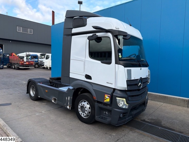 Mercedes Actros 1845