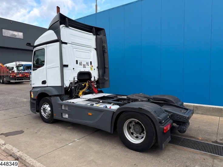 Mercedes Actros 1845