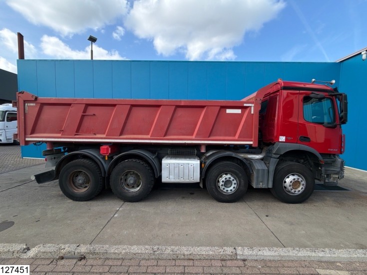 Mercedes Arocs 3243