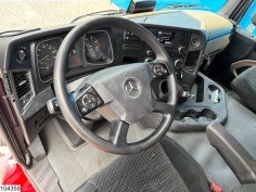 Mercedes Actros 1843
