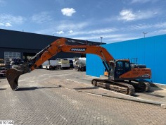 Doosan DX300LC-7