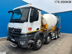 Mercedes Arocs 3236