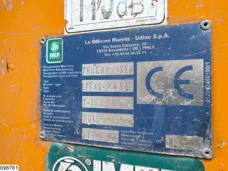 Mercedes Arocs 3236