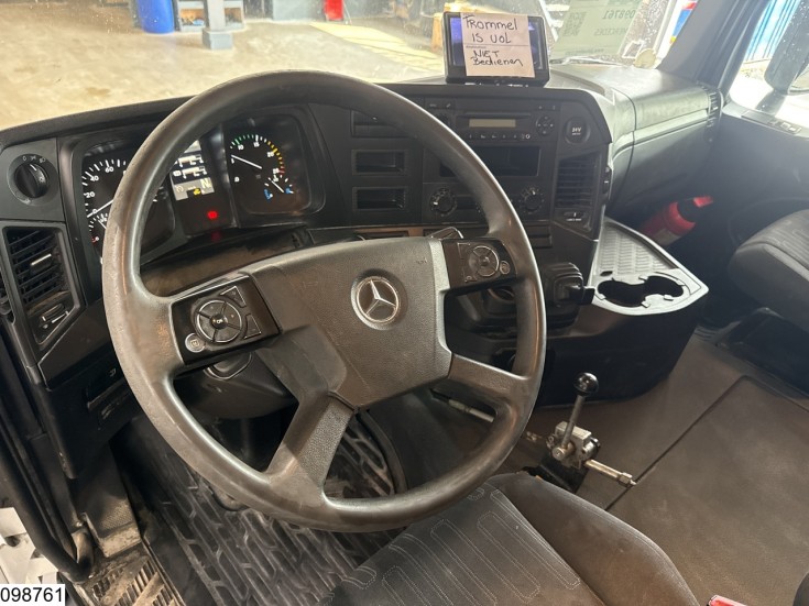 Mercedes Arocs 3236