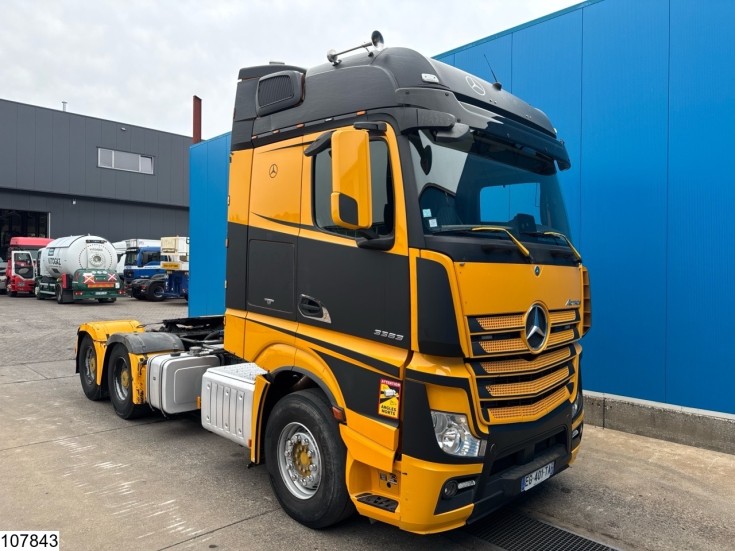 Mercedes Actros 3363