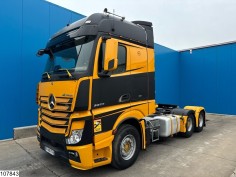 Mercedes Actros 3363