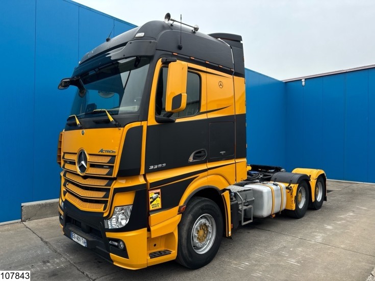 Mercedes Actros 3363