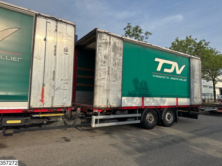 Mercedes Actros 2551