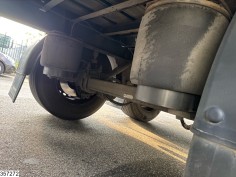 Mercedes Actros 2551