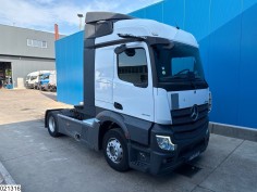 Mercedes Actros 1845