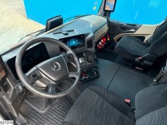 Mercedes Actros 1845