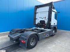 Mercedes Actros 1845
