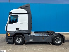 Mercedes Actros 1845