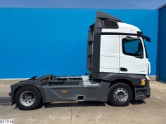 Mercedes Actros 1845
