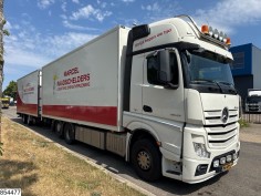 Mercedes Actros 2842
