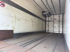 Mercedes Actros 2842