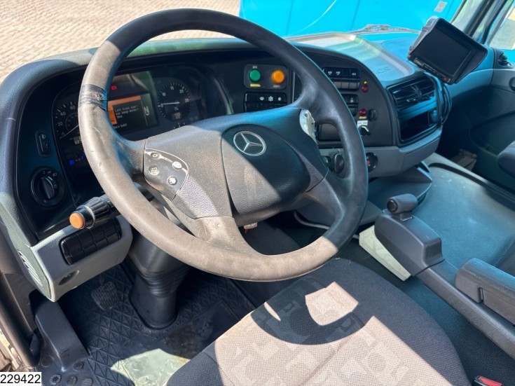 Mercedes Actros 3336