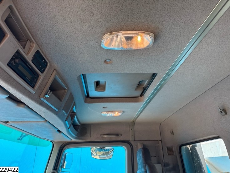 Mercedes Actros 3336