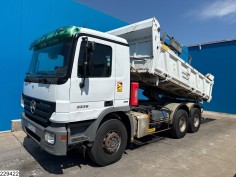 Mercedes Actros 3336