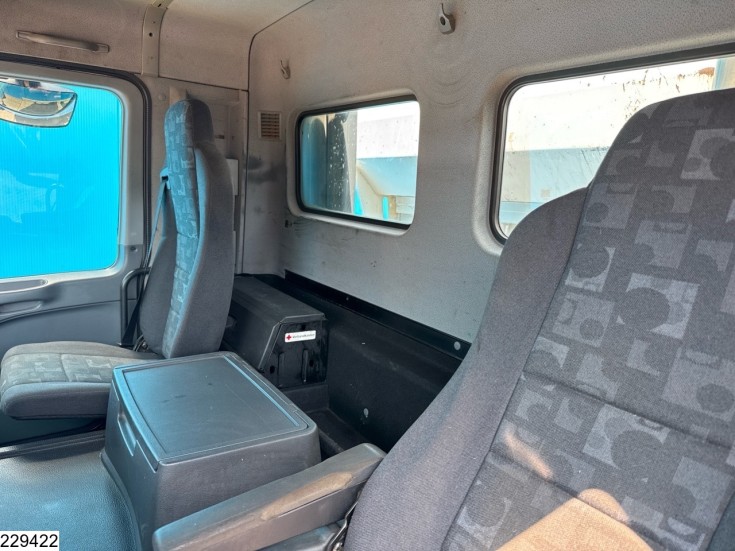 Mercedes Actros 3336