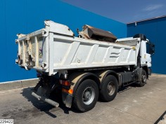 Mercedes Actros 3336