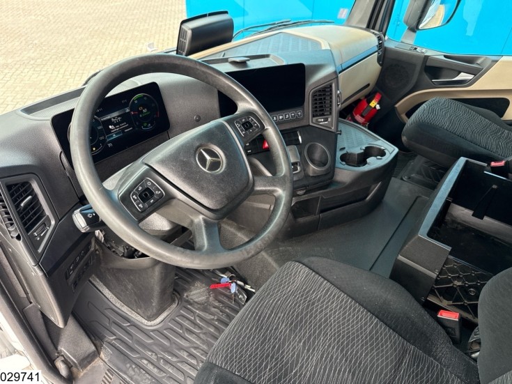 Mercedes Actros 1845